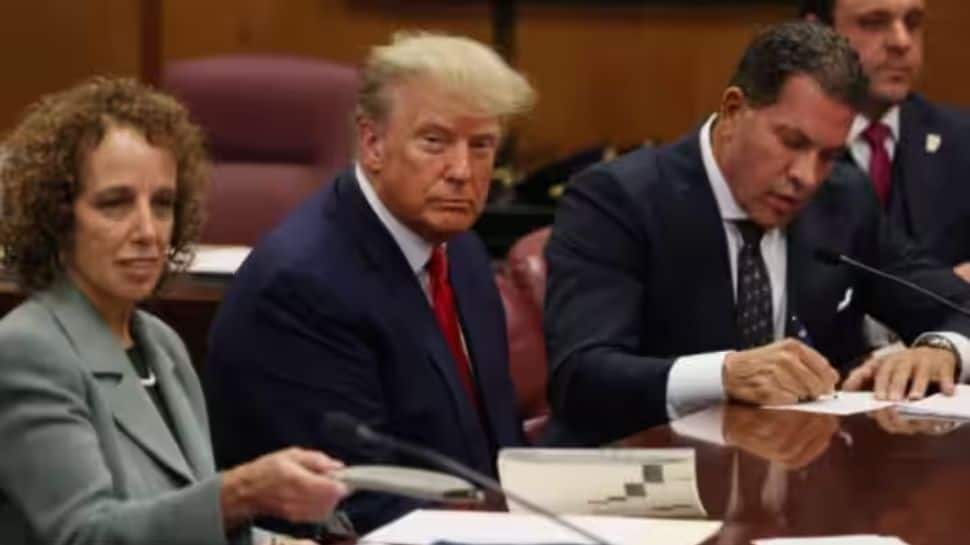 டிரம்பின் தலை மேல் தொங்கும் கத்தி.... மீண்டும் அதிபர் கனவு நனவாகுமா!