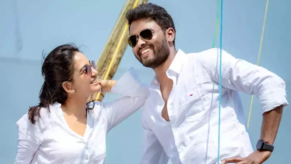 ஜோடியாக அறிமுகமாகும் அமீர் - பாவ்னி! இயக்குனர் யார் தெரியுமா?