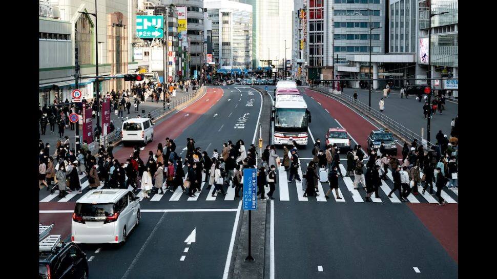 குழந்தை பெற்றுக் கொண்டால் லட்சக்கணக்கில் ரூபாய்! சலுகைகளை அள்ளி வழங்கு தென் கொரியா!