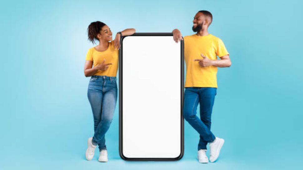 Best Phone Under 8000 Rupees with Deals and Discounts on Amazon and