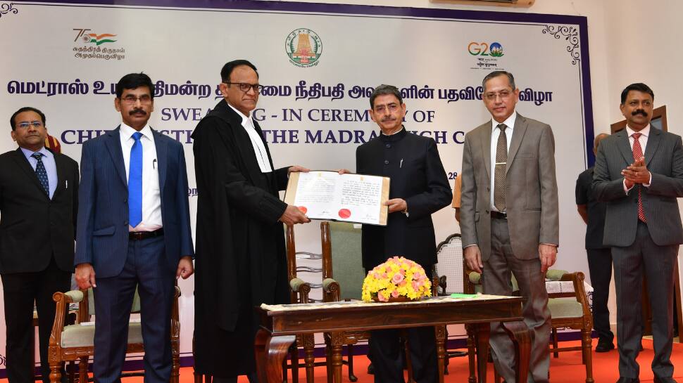 சென்னை உயர் நீதிமன்றத்தின் தலைமை நீதிபதியாக கங்காபூர்வாலா பதவியேற்பு!