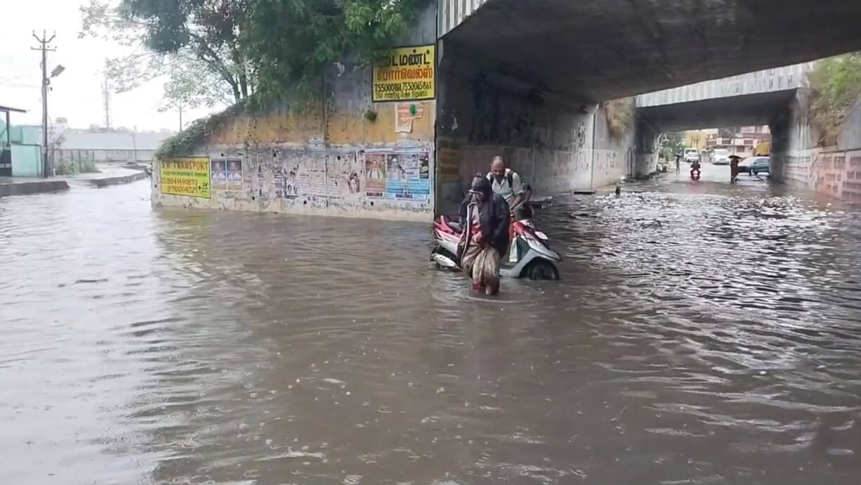 தமிழகத்தில் தொடரும் கன மழை! பொது மக்களுக்கு முக்கிய அறிவிப்பு!