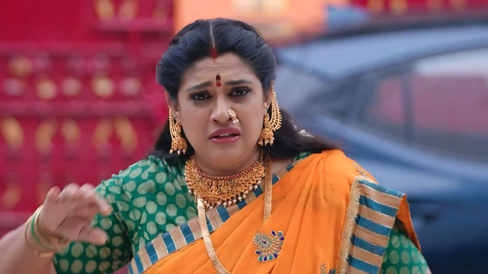 மாரியால் பூஜைக்கு வராத தேவி அம்மா - மாரி சீரியல் அப்டேட்!