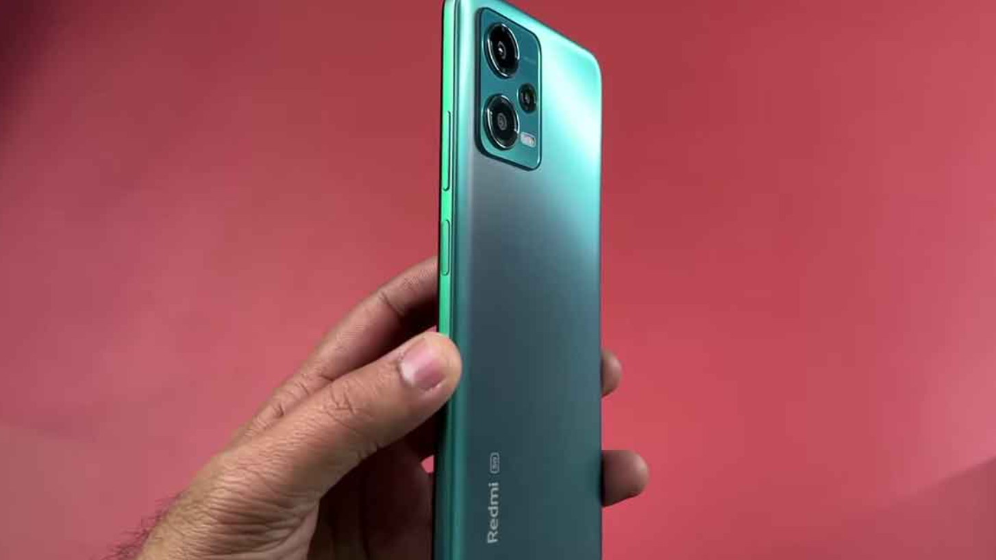 அதிக எதிர்பார்ப்புகளுக்கு மத்தியில் வெளியாகும் Redmi 12! சிறப்பம்சங்கள் என்ன என்ன? அதிக எதிர்பார்ப்புகளுக்கு மத்தியில் வெளியாகும் Redmi 12! சிறப்பம்சங்கள் என்ன என்ன?