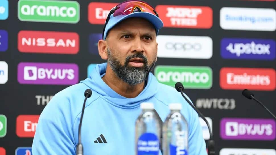 IND vs WI: இந்த பிட்சில் 20 விக்கெட்டுகளை எடுப்பது கஷ்டம்: பராஸ் மஹாம்பரே