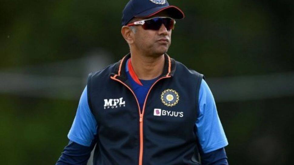 வாய்ப்புகளை பயன்படுத்திக் கொள்ளுங்கள் - சூர்யகுமார் யாதவுக்கு டிராவிட் எச்சரிக்கை