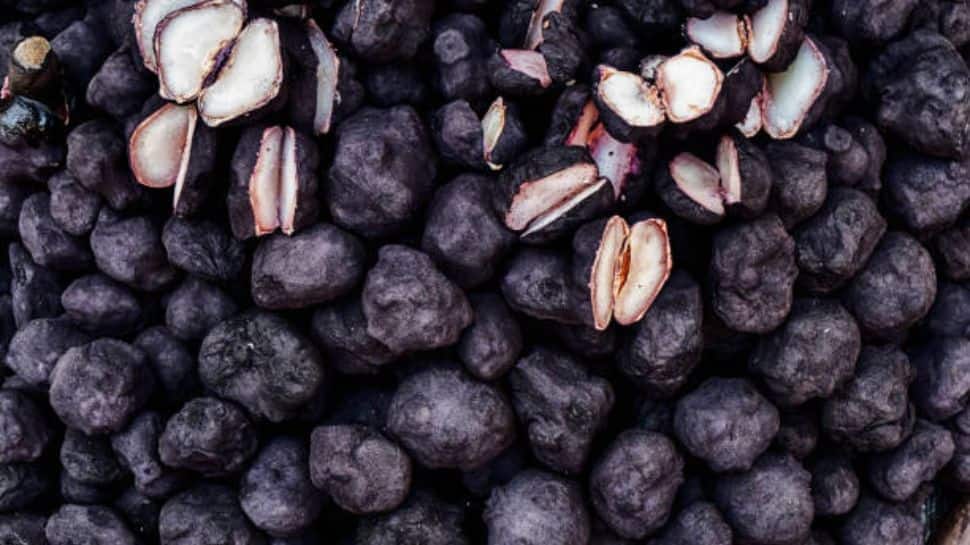 Water Chestnuts Nature's Answer to Diabetes Management and Health