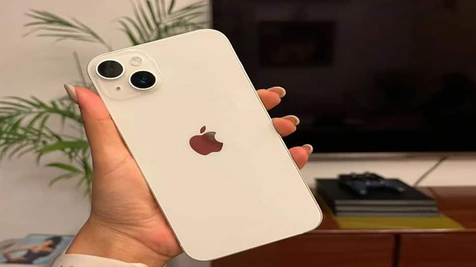 வெறும் ரூ. 11,999 -க்கு ஐபோமன் 14-ஐ வாங்குவது எப்படி? பிளிப்கார்ட்டில்... இப்படி 