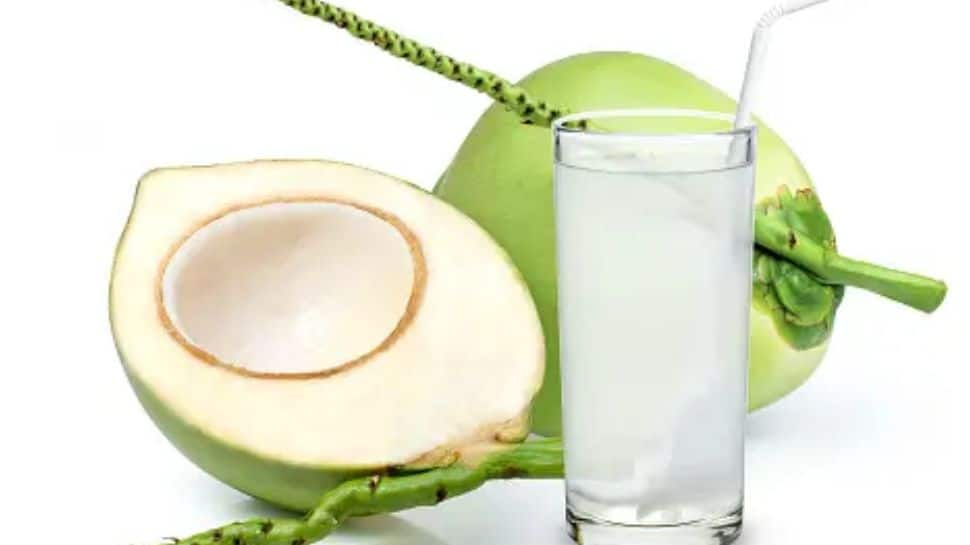 Health Benefits Of Drinking Coconut Water In Tamil | வெயிட் லாஸ் முதல் ...