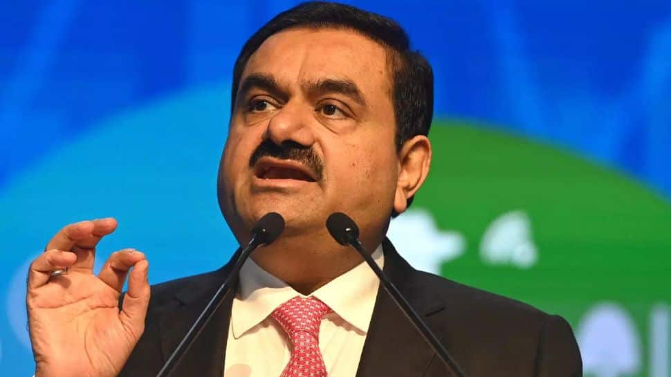 Hindenburg 2.0: OCCRP அறிக்கையினால் சரியும் அதானி குழும பங்குகள்!