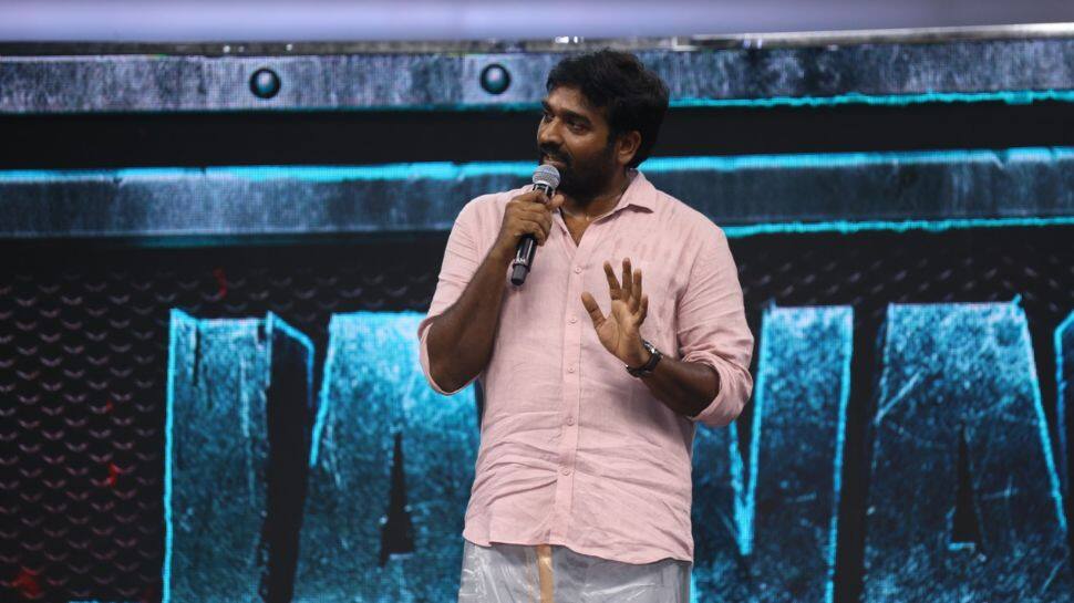 காதலித்த பெண்ணை பல ஆண்டுகள் கழித்து பழி வாங்கிய விஜய் சேதுபதி! எப்படி தெரியுமா..? 