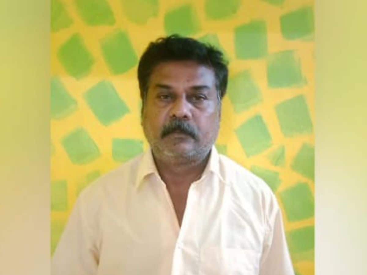 தகாத உறவை கண்டித்த கணவன் காதலனால் வெட்டிக்கொலை! காதலிக்காக மனைவியையும் கொன்றாரா?