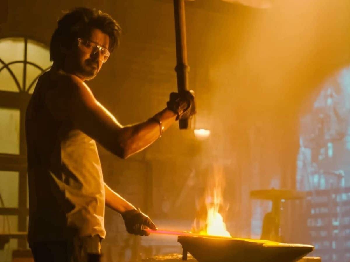 லியோ பட டிரைலர் எப்படியிருக்கு? சினிமா பிரபலம் கூறிய விமர்சனம்..! 