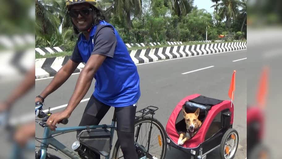 நாய்க்காக ரூ.25,000 செலவழித்து சைக்கிள் வாங்கிய எஜமான்! வைரலாகும் புகைப்படங்கள்!