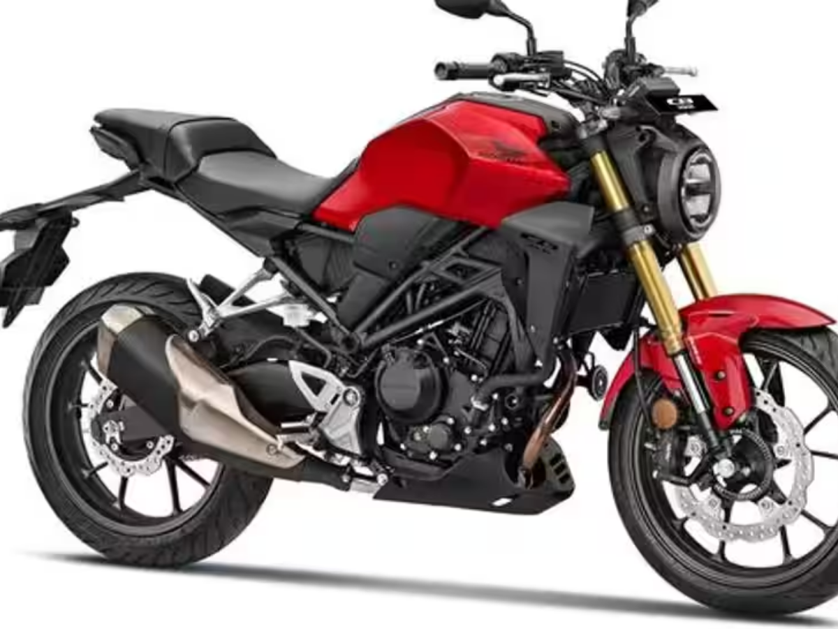 Honda CB300R: ஹோண்டாவின் சக்திவாய்ந்த பைக்... விலையை கேட்டா ஆடிப்போயிருவீங்க! Honda CB300R: ஹோண்டாவின் சக்திவாய்ந்த பைக்... விலையை கேட்டா ஆடிப்போயிருவீங்க!