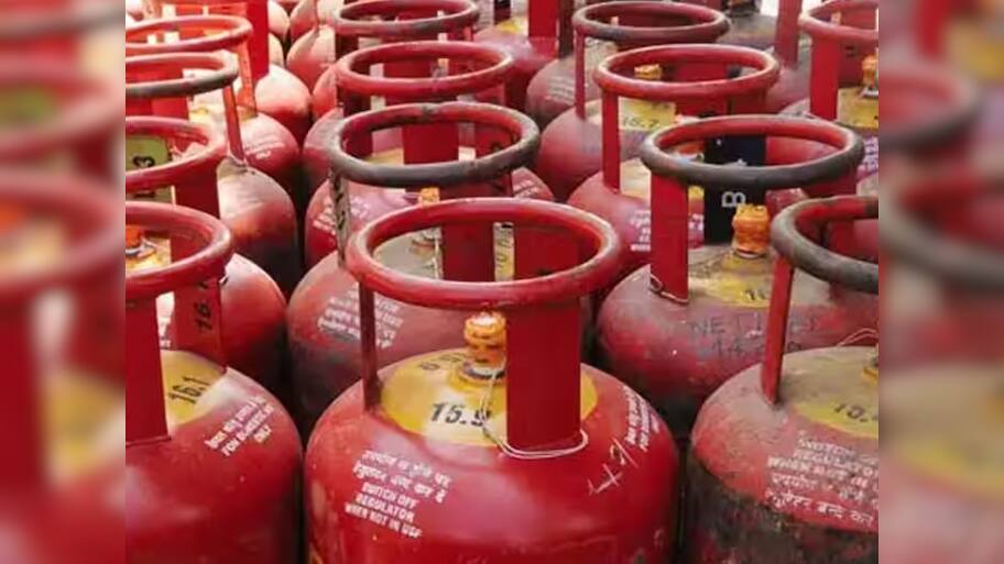 Free LPG Cylinder: ஜாக்பாட் பரிசு, தீபாவளி முதல் ஆண்டுக்கு இருமுறை இலவச கேஸ் சிலிண்டர் கிடைக்கும்