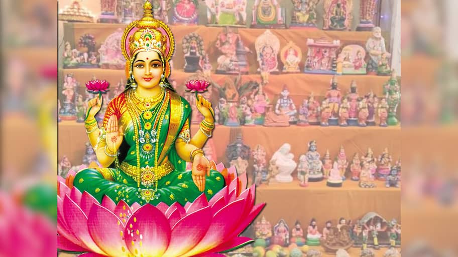 நவராத்திரி 4ம் நாள்.. பூஜை நேரம், நைவேத்தியம், அலங்காரம் விவரம்