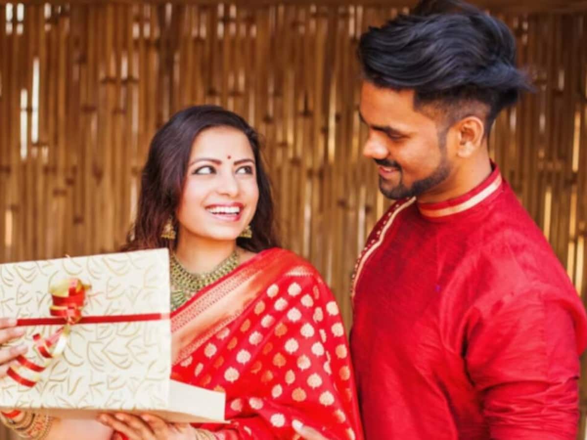 மனைவியை குஷிப்படுத்த தீபாவளிக்கு இதையெல்லாம் கிப்ட் பண்ணலாம் - பட்ஜெட் குறைவுதான்!