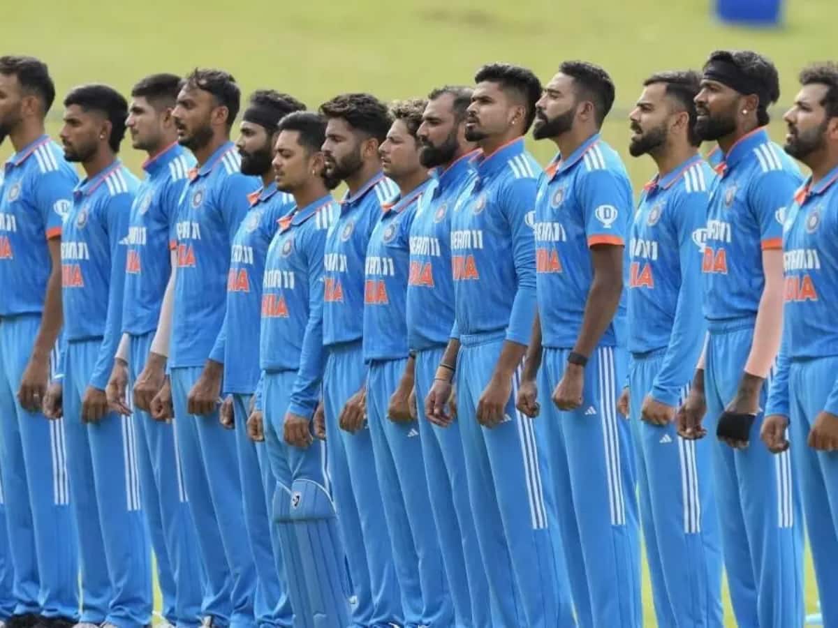 இந்திய அணியில் இவர் இனி தண்ணி கேன்தான் கொடுக்கனும்... பிக்ஸ் ஆன பிளேயிங் லெவன்!