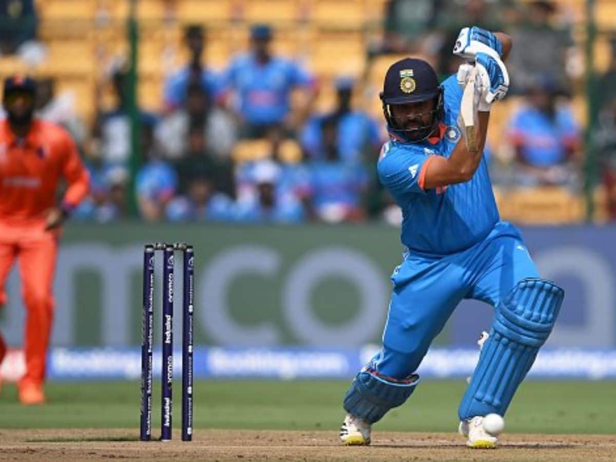 இனி இந்த சாதனைகளுக்கு சொந்தக்காரர் ரோகித் சர்மா தான் - கெயில், ஏபிடி சாதனைகள் முறியடிப்பு