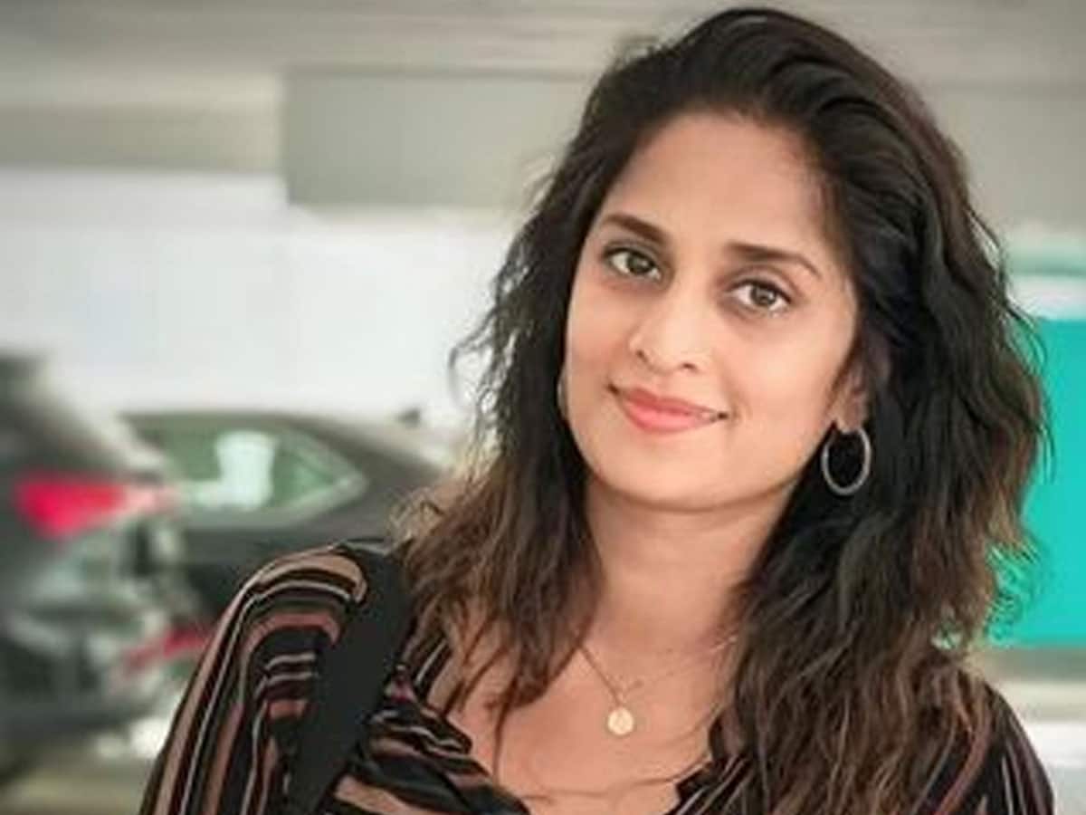 அஜித் மனைவி ஷாலினியின் சொத்து மதிப்பு இத்தனை கோடிகளா? 