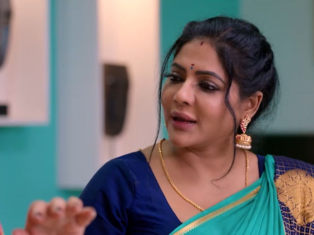 சீதா ராமன் அப்டேட்: சீதாவால் சிக்க இருந்த குற்றவாளி.. கடைசியில் ட்விஸ்ட் வைத்த மகாலட்சுமி சீதா ராமன் அப்டேட்: சீதாவால் சிக்க இருந்த குற்றவாளி.. கடைசியில் ட்விஸ்ட் வைத்த மகாலட்சுமி
