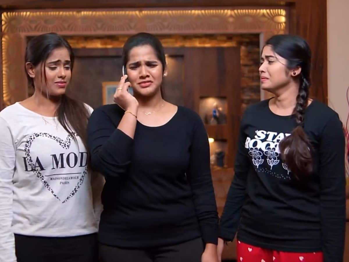 சீதாவின் மீது தண்ணீர் ஊற்றியவர்களை லெஃப்ட் & ரைட் வாங்கும் மீரா செய்த காரியம்!