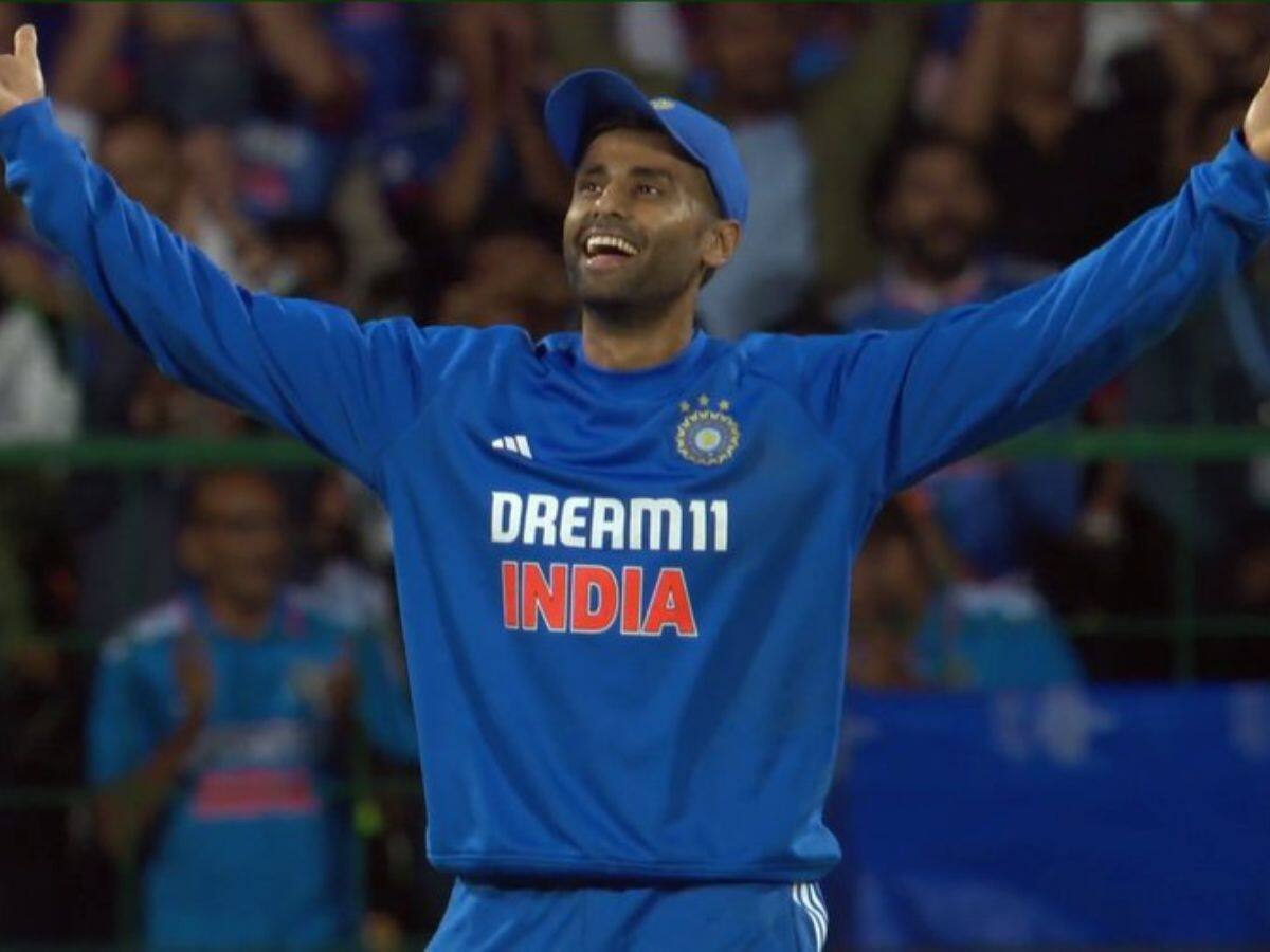 சூர்யகுமார், தரமான கேப்டன் என நிரூபிச்சுட்ட..! கோப்பை பெற்ற பிறகு செஞ்ச சம்பவம்