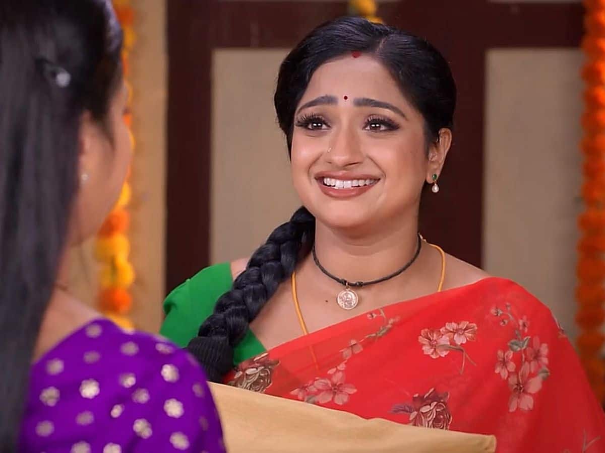 மாரியின் பிறப்பு ரகசியத்தை உடைத்த சூர்யா.. கடுப்பான தாரா - மாரி சீரியல் இன்றைய எபிசோட் அப்டேட் 