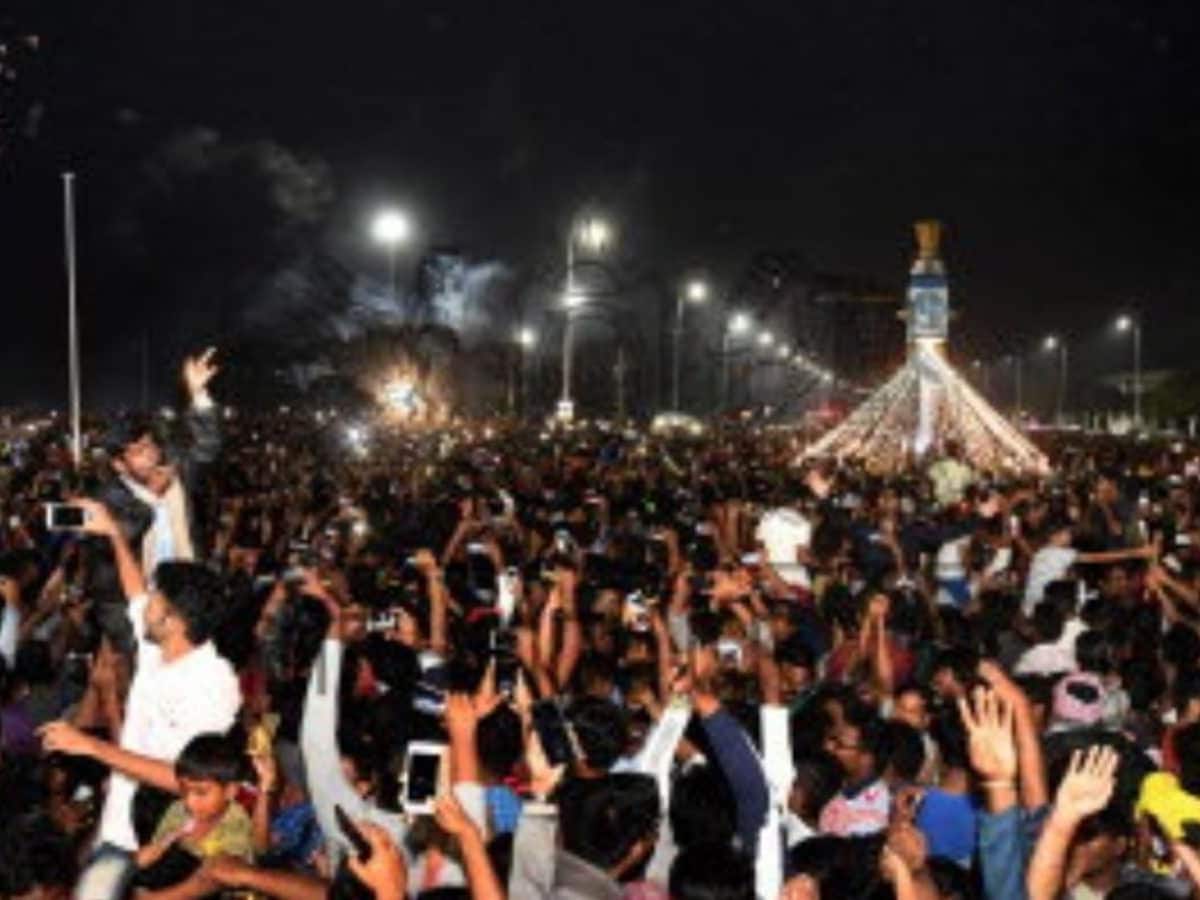 சென்னையில் புத்தாண்டு கொண்டாட திட்டமா... இதையெல்லாம் மனசுல வச்சுக்கோங்க!