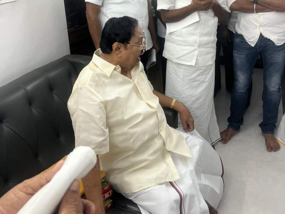 போக்குவரத்து தொழிலாளர்களின் போராட்டத்தை கிண்டலடித்த அமைச்சர் துரைமுருகன்