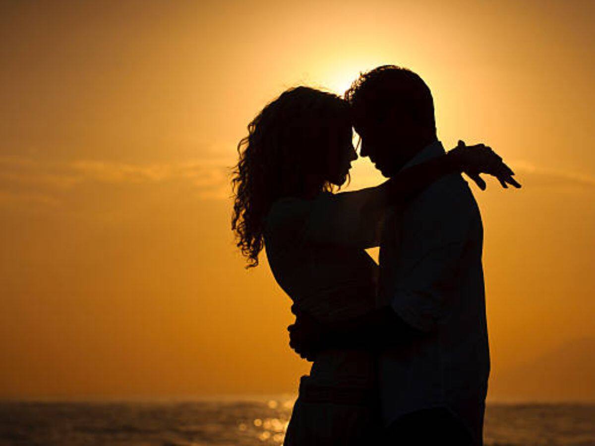 Image Inlove These Are The Signs That Indicates You Are Truly In Love | இந்த ...