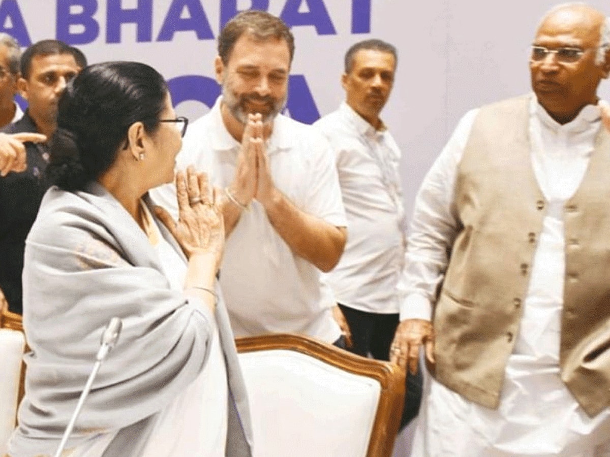 மம்தா பானர்ஜி இல்லாமல், 'இந்தியா கூட்டணி'யை யாராலும் நினைத்துப் பார்க்க முடியாது: காங்கிரஸ்