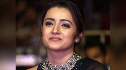 பாலிவுட், கோலிவுட், டோலிவுட், மாலிவுட்.. டாப் நடிகர்களுடன் த்ரிஷா