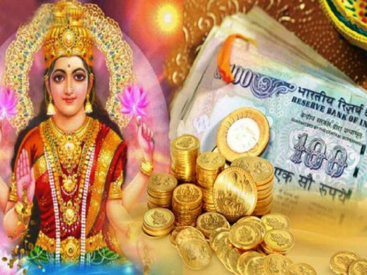 500 ஆண்டுக்கு பின் உருவாகும் 5 ராஜயோகம்.. இந்த ராசிகளுக்கு அதிர்ஷ்டம் 500 ஆண்டுக்கு பின் உருவாகும் 5 ராஜயோகம்.. இந்த ராசிகளுக்கு அதிர்ஷ்டம்