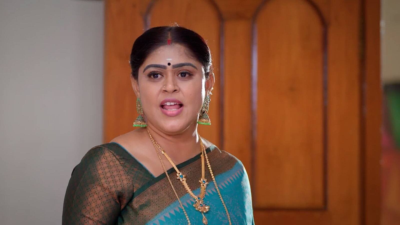 யமுனாவால் வந்த சிக்கல், கைதான ரங்கநாயகி.. ஷக்தி எடுத்த சபதம் - மீனாட்சி பொண்ணுங்க இன்றைய எபிசோட் அப்டேட்