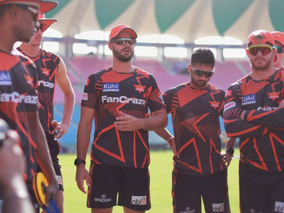 ரோஹித் சர்மாவுக்கு பின்... ஐபிஎல் கேப்டன்ஸியை இழக்கும் இந்த முக்கிய வீரர் - கப் வாங்கியும் பிரச்னை!