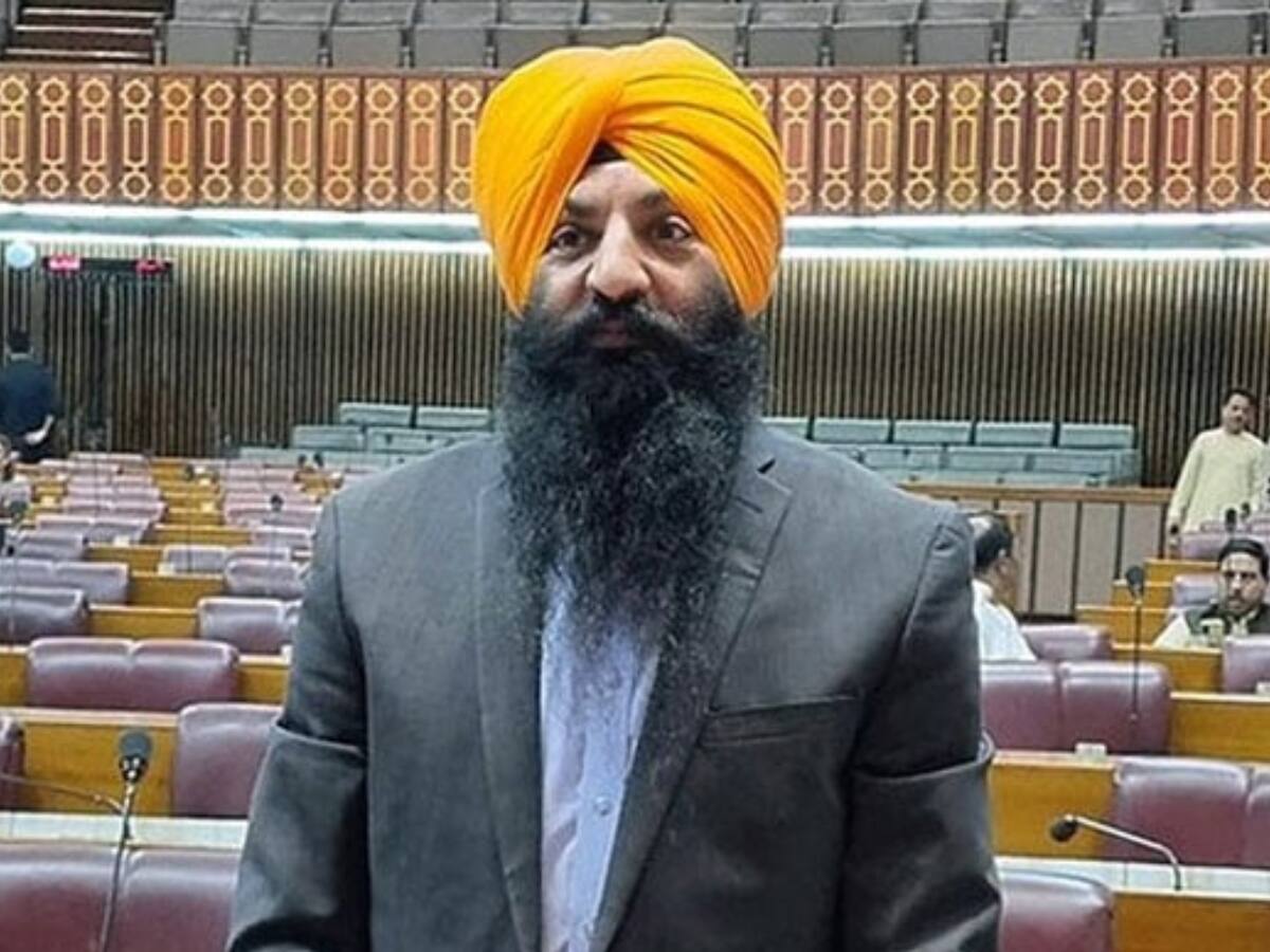 Pakistan Ramesh Ranoji Ramesh Singh Arora is the first Sikh minister in Pakistan's Punjab ...