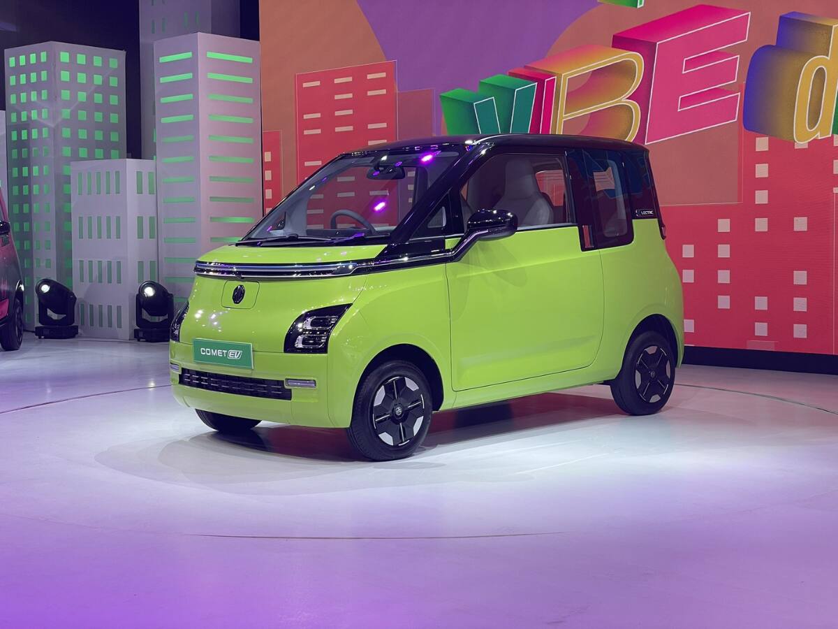 விலை கம்மியா இருக்கும் எலக்டிரிக் கார்! மைலேஜ் எவ்வளவு கொடுக்கும் தெரியுமா?