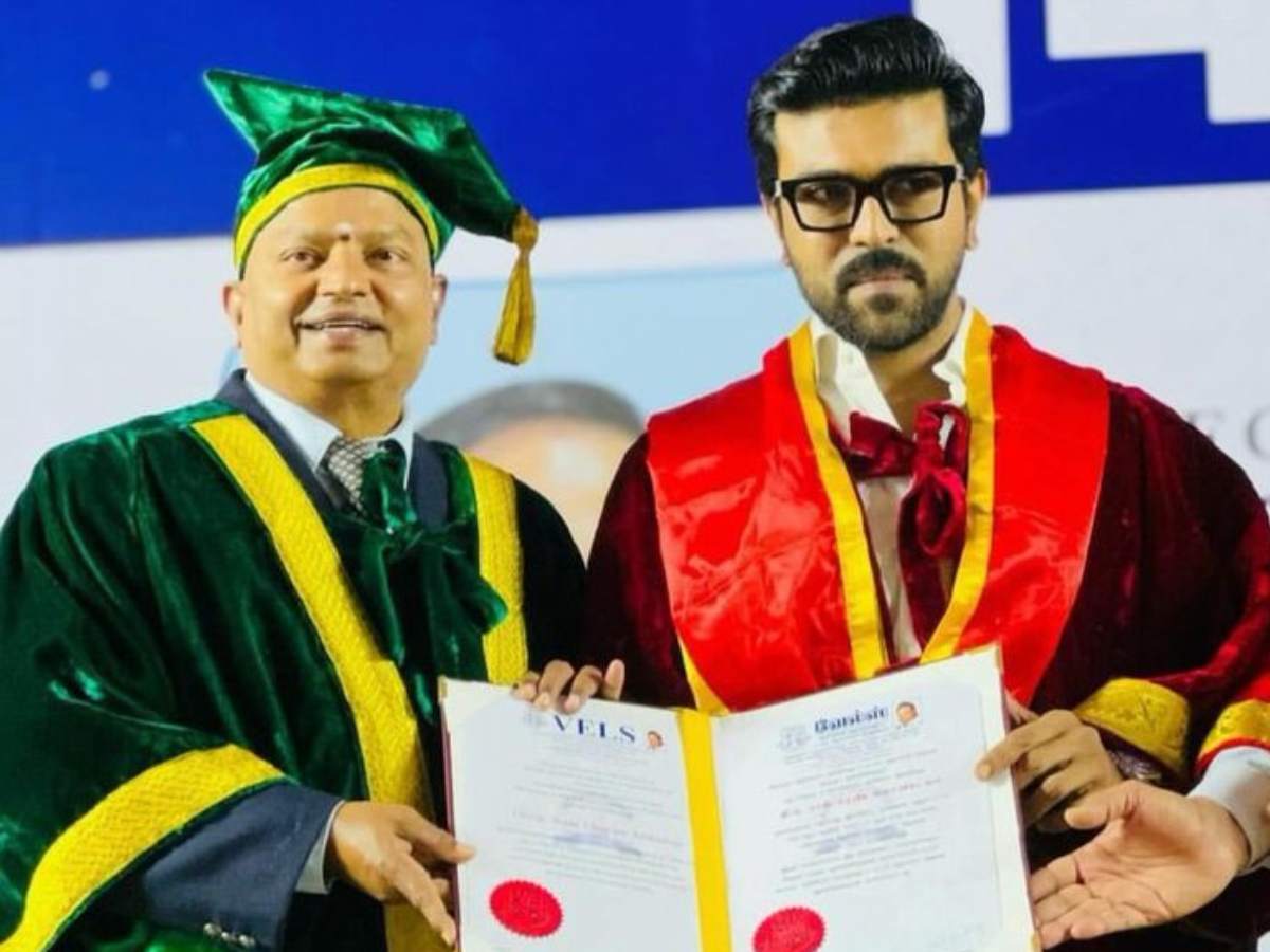 நடிகர் ராம்சரணுக்கு டாக்டர் பட்டம் வழங்கி கெளரவித்த வேல்ஸ் நிறுவனம்! நடிகர் ராம்சரணுக்கு டாக்டர் பட்டம் வழங்கி கெளரவித்த வேல்ஸ் நிறுவனம்!