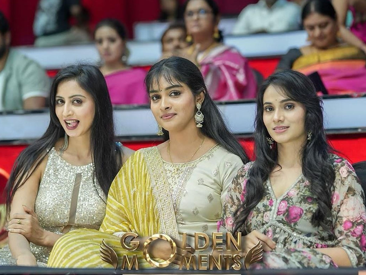 பிரம்மாண்டமாக நடந்து முடிந்த கோல்டன் அவார்ட்ஸ்: முழு விவரம் இதோ பிரம்மாண்டமாக நடந்து முடிந்த கோல்டன் அவார்ட்ஸ்: முழு விவரம் இதோ