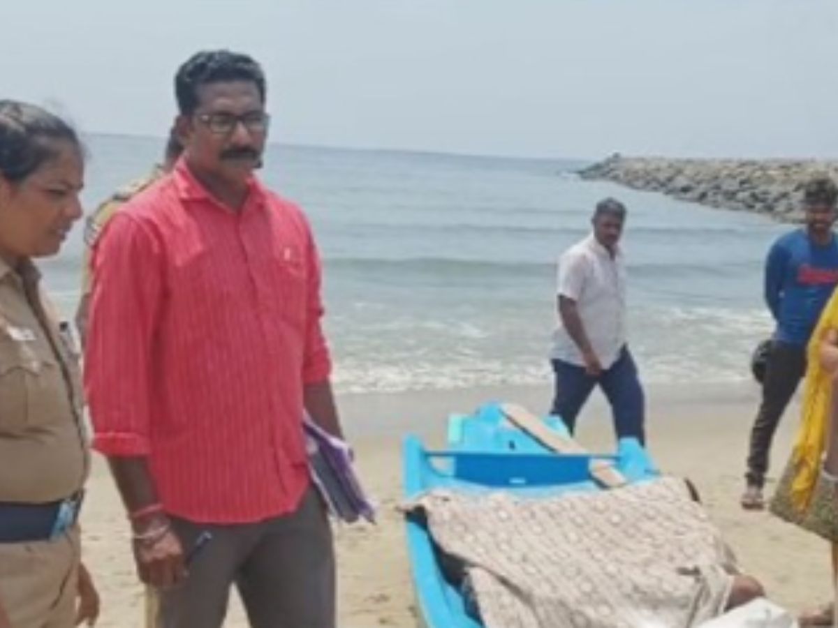 உயிரைப்பறித்த டீன்-ஏஜ் காதல்! கடற்கரையில் ஒதுங்கிய 2 பிணங்கள்..கொலையா? தற்கொலையா? உயிரைப்பறித்த டீன்-ஏஜ் காதல்! கடற்கரையில் ஒதுங்கிய 2 பிணங்கள்..கொலையா? தற்கொலையா?