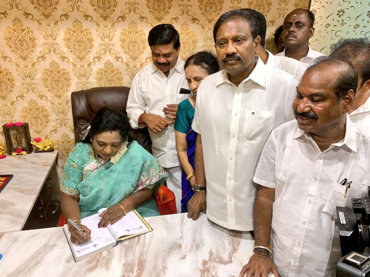 பரட்டை ஆனா ஒரிஜினல்! மறைமுக தாக்குதல் நடத்தும் தமிழக பாஜக முன்னாள் தலைவர்! பரட்டை ஆனா ஒரிஜினல்! மறைமுக தாக்குதல் நடத்தும் தமிழக பாஜக முன்னாள் தலைவர்!