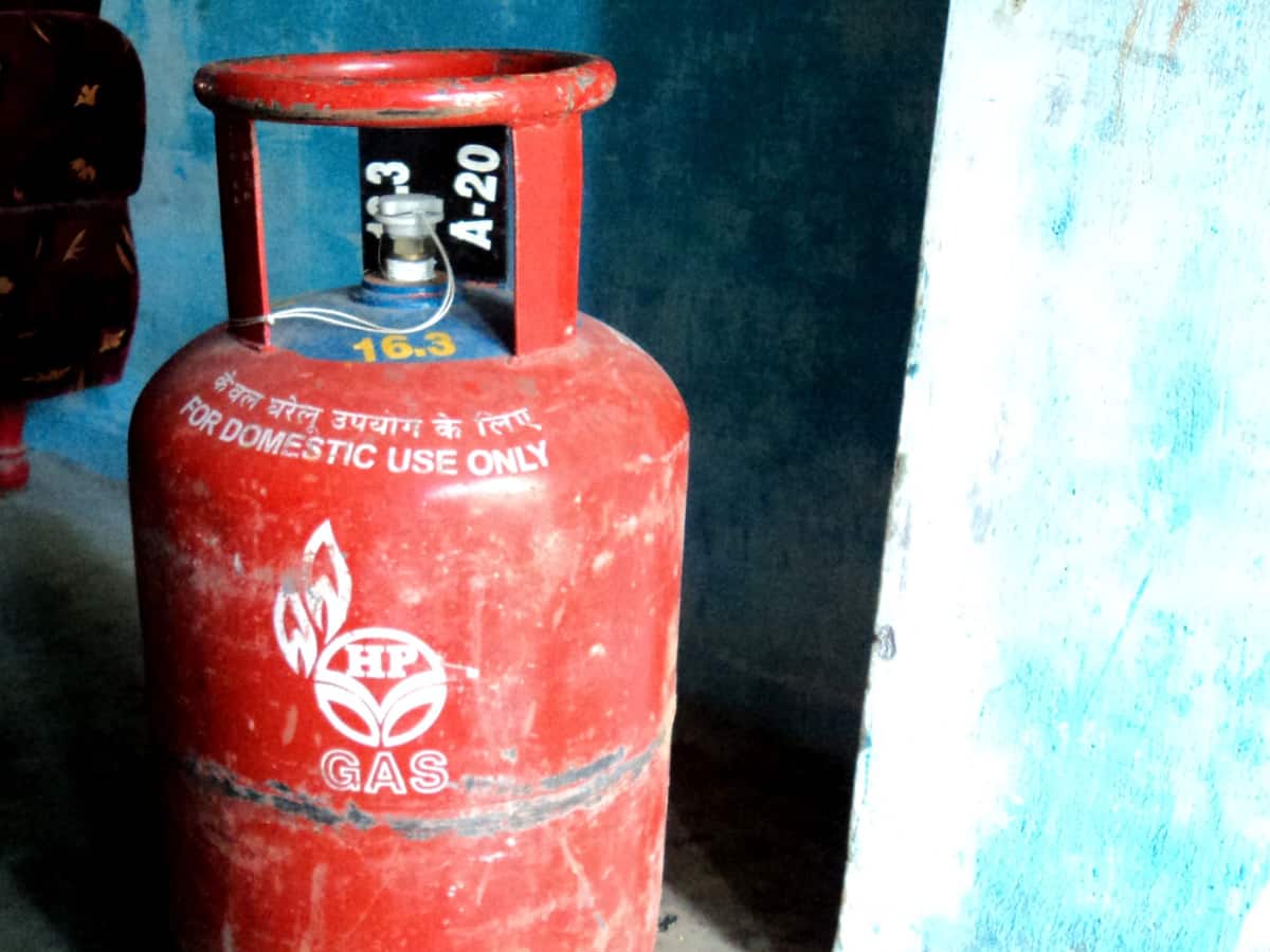 Smart Cylinder: இந்த சிலிண்டரில் கேஸ் எவ்வளவு இருக்குனு பார்க்கலாம் - வெடிக்காது..!