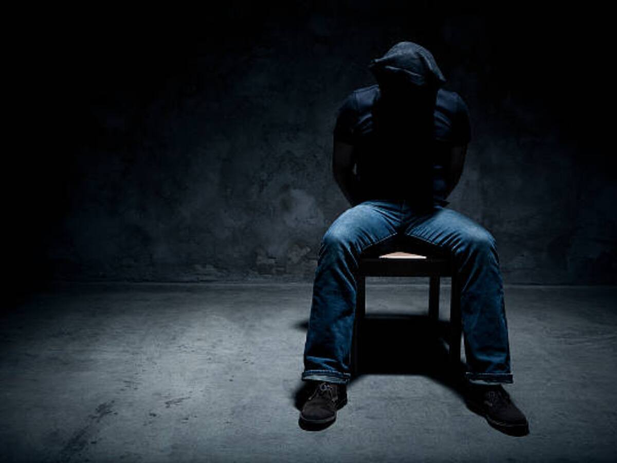 சென்னை : காதல் விவகாரத்தில் பட்டப்பகலில் கடத்தல்... மகள் தற்கொலை! காதலனை தூக்கிய பெற்றோர் - பரபரப்பு பின்னணி