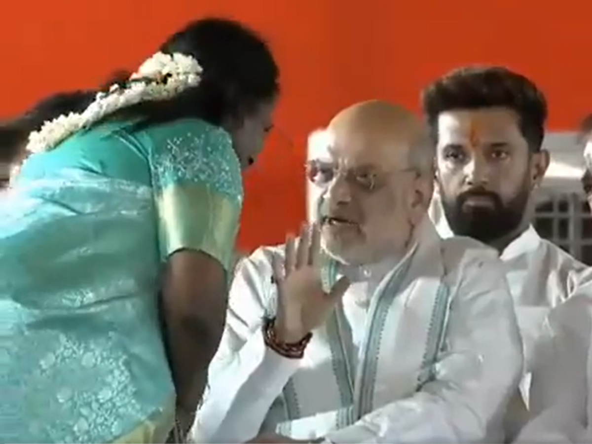 தமிழிசை சவுந்திரராஜனை கோபமாக எச்சரித்த அமித் ஷா! பின்னணி இதுதான் தமிழிசை சவுந்திரராஜனை கோபமாக எச்சரித்த அமித் ஷா! பின்னணி இதுதான்