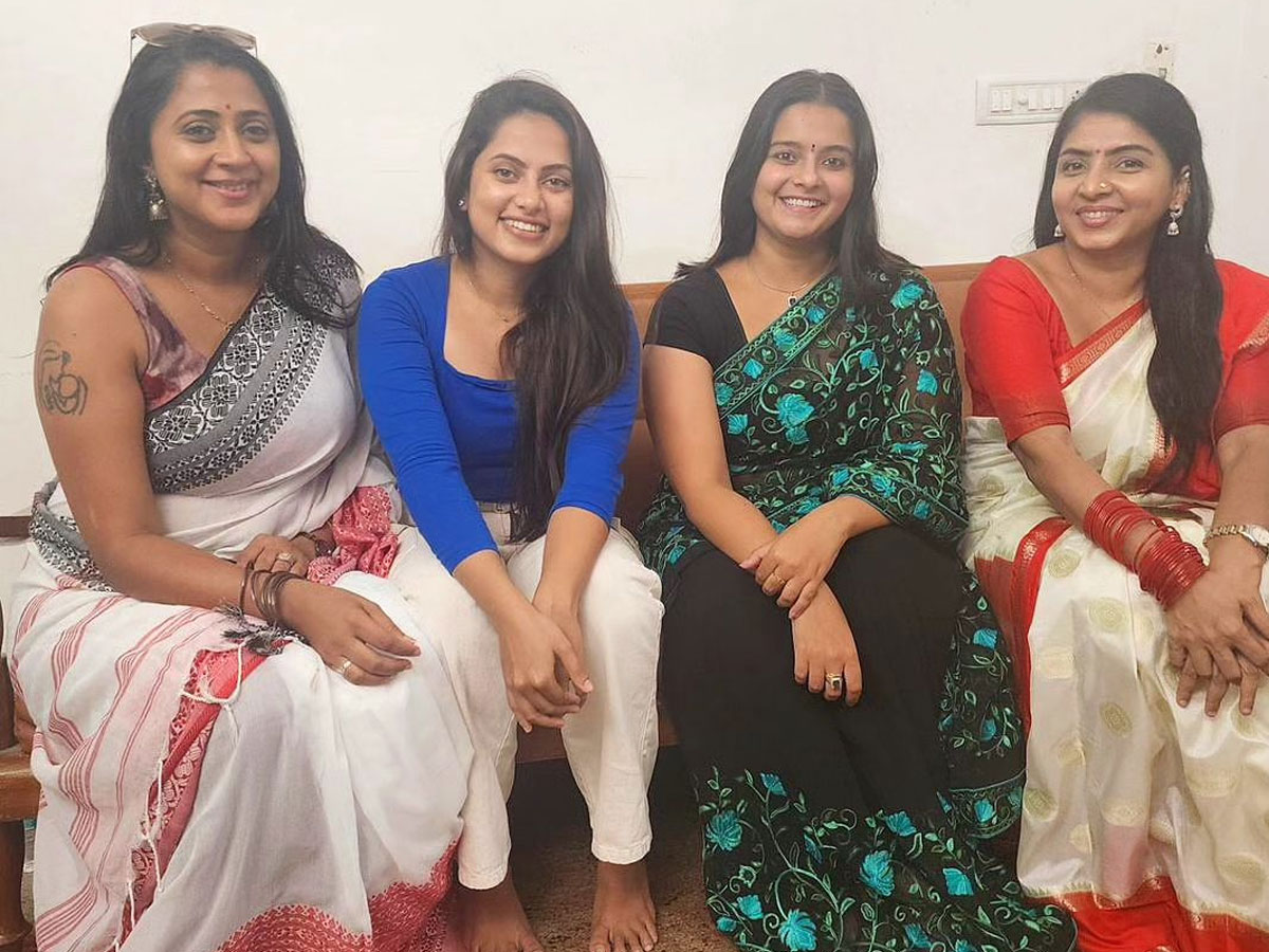 மீண்டும் இணைந்த எதிர்நீச்சல் டீம்.. சர்ப்ரைஸ் கொடுத்த இயக்குனர் மீண்டும் இணைந்த எதிர்நீச்சல் டீம்.. சர்ப்ரைஸ் கொடுத்த இயக்குனர்