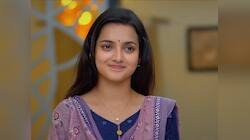 பூஜையில் எல்லாரையும் பதற வைத்த மனோகரி! நினைத்தேன் வந்தாய் சீரியல் அப்டேட்!