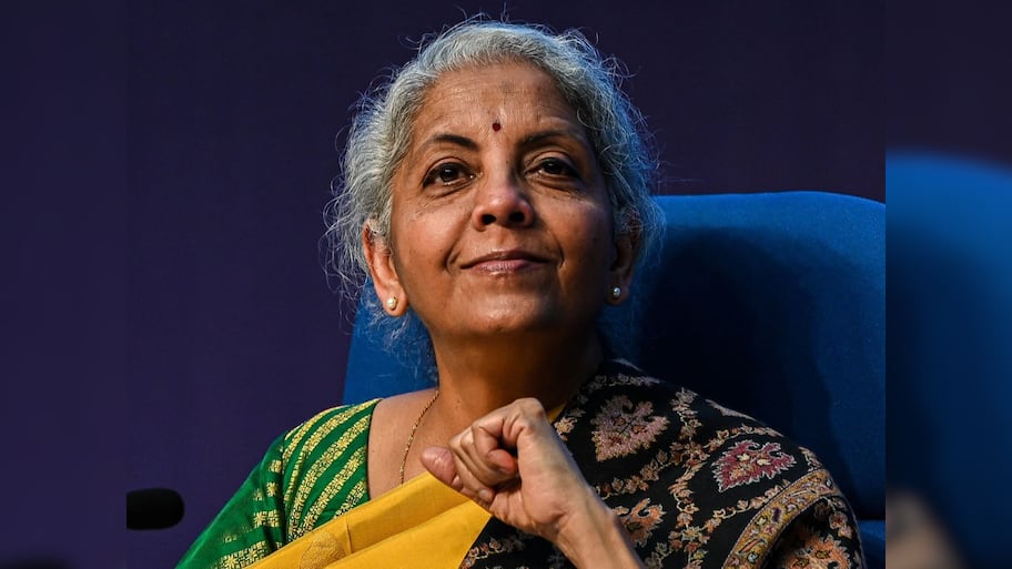 பட்ஜெட்டில் வருமான வரி விலக்கு வரம்பு அதிகரிக்கும்! உறுதியாய் மக்கள் நம்ப காரணம்???