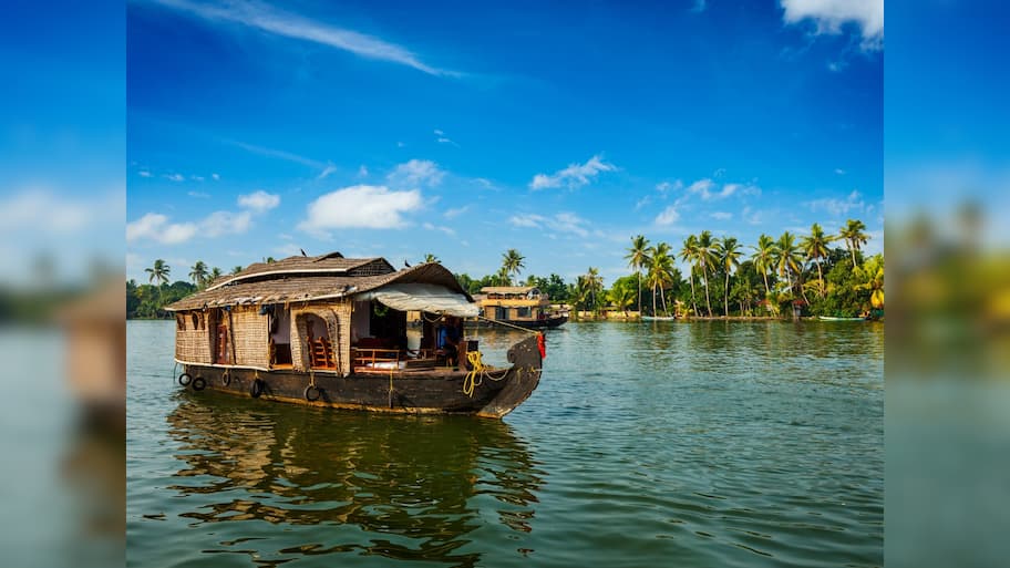 தென்னிந்திய சுற்றுலா... மழை காலத்தில் நீங்கள் மிஸ் பண்ணக் கூடாத சில இடங்கள்..!!